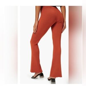 NWT Good American pants